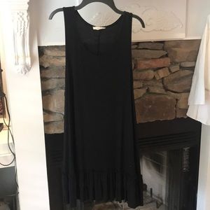 Women’s sleeveless top